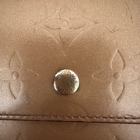 Louis Vuitton wallet - Picture 9 of 11